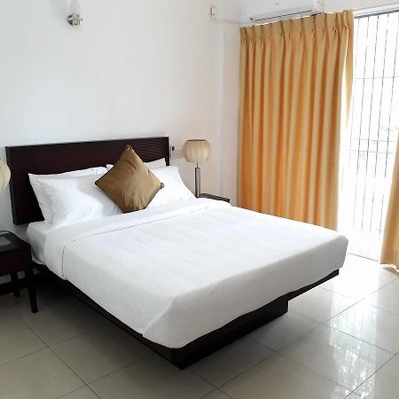 Aston Luxury Apartments 可倫坡 外观 照片